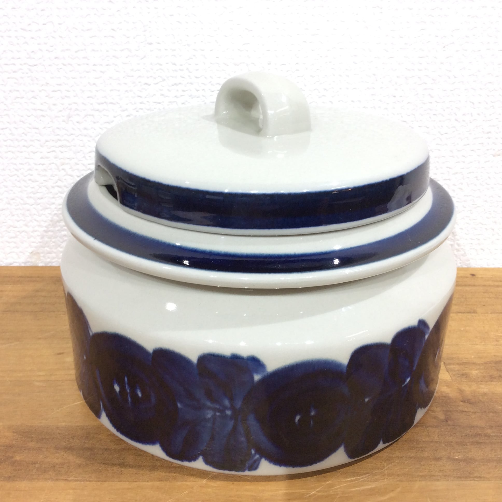 アラビア/アネモネ キャセロール鍋 30172 | ワンオアエイト