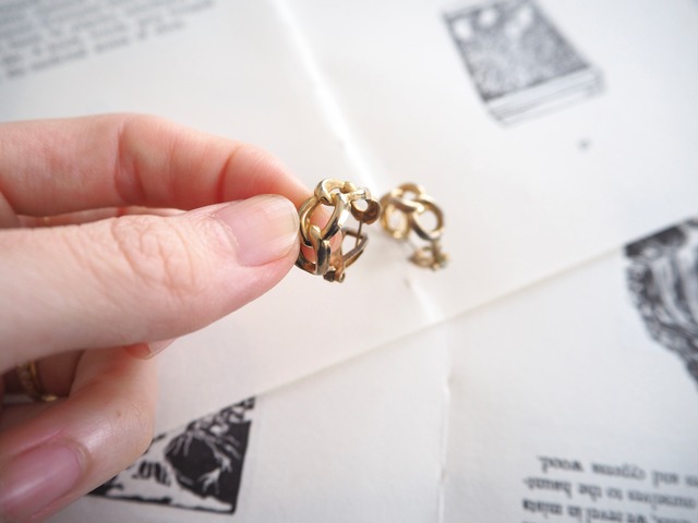 AMERICA 1956? 1966? Vintage pierced earrings