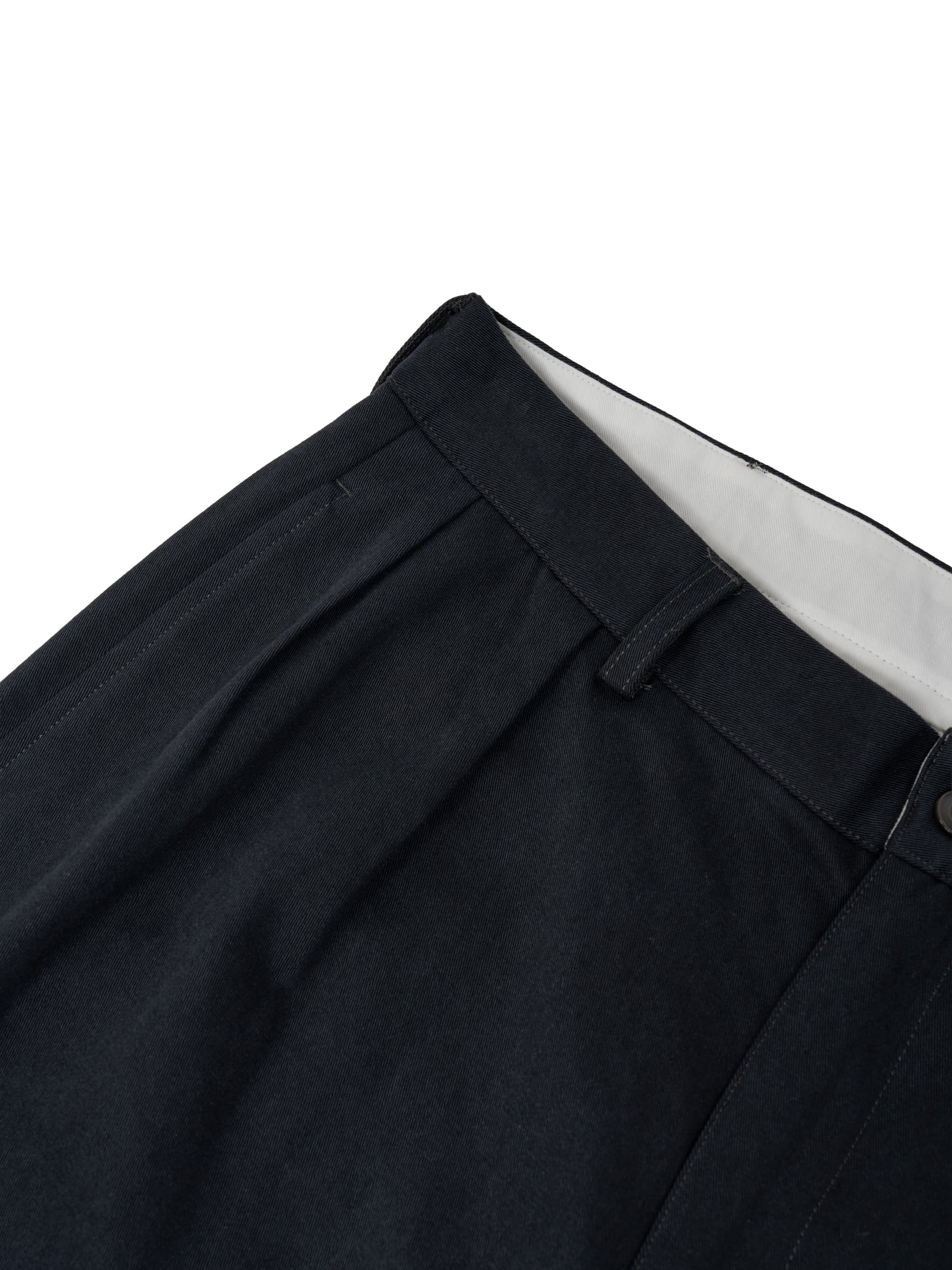 Cotton 2tuck Washed Chino Pants (black) | OVY