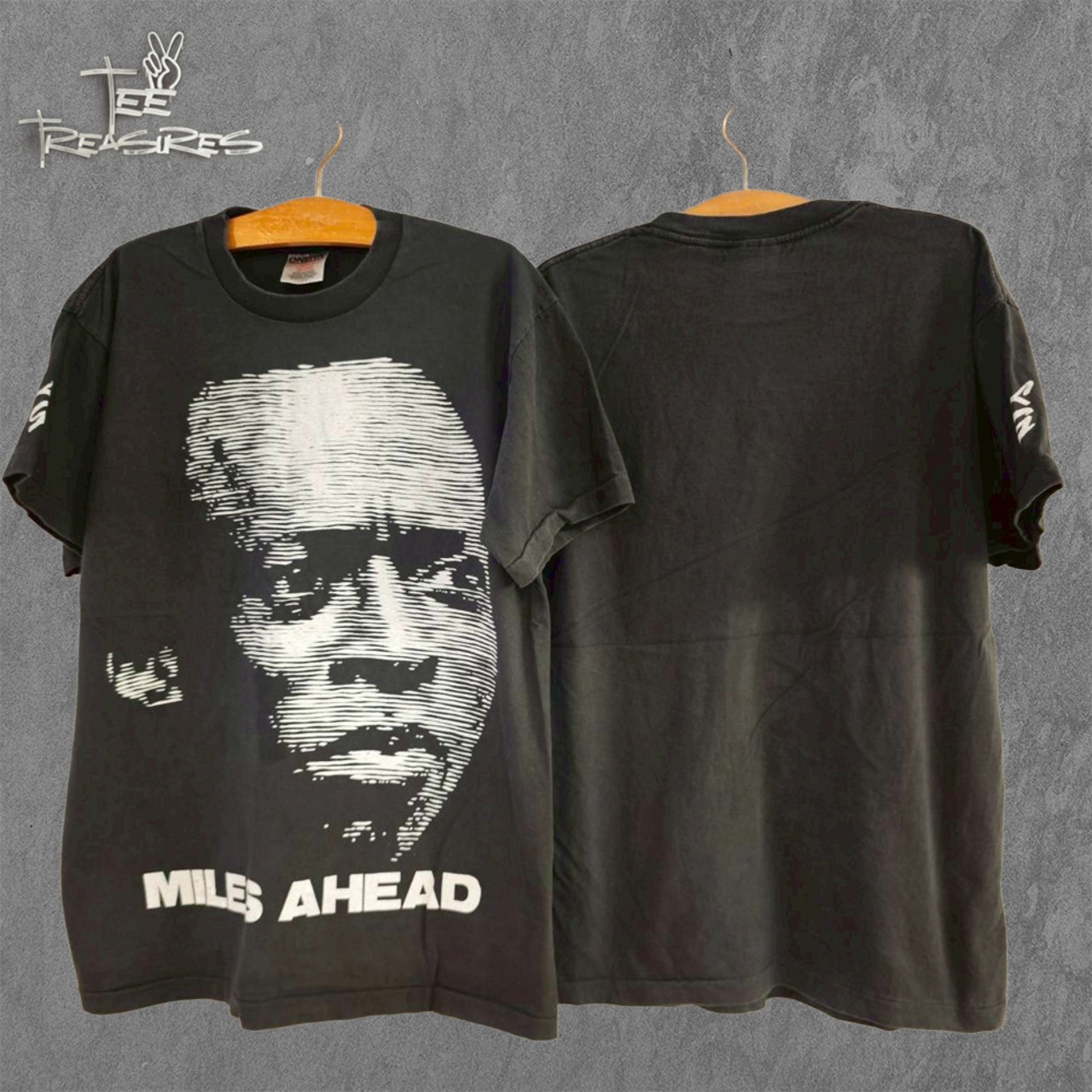 MILES AHEAD 1【予約商品：4月14日より順次発送】