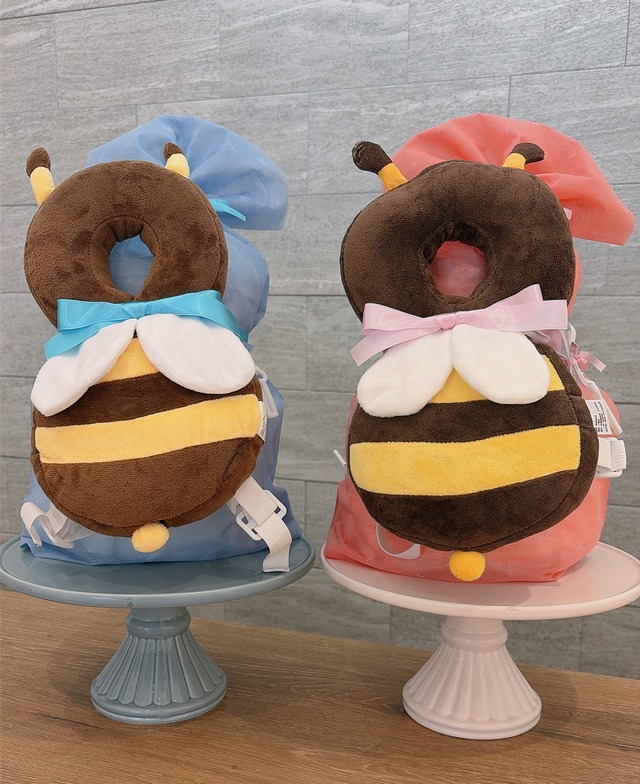 【送料無料】出産祝いに！ミツバチのおむつケーキ