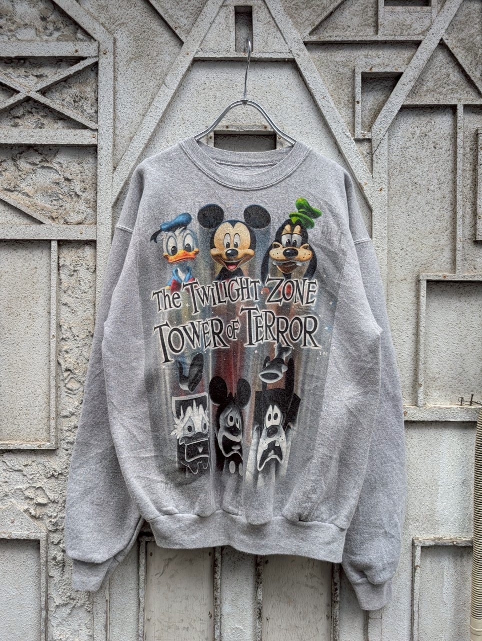 "DISNEY" TOWER of TEROR print sweat