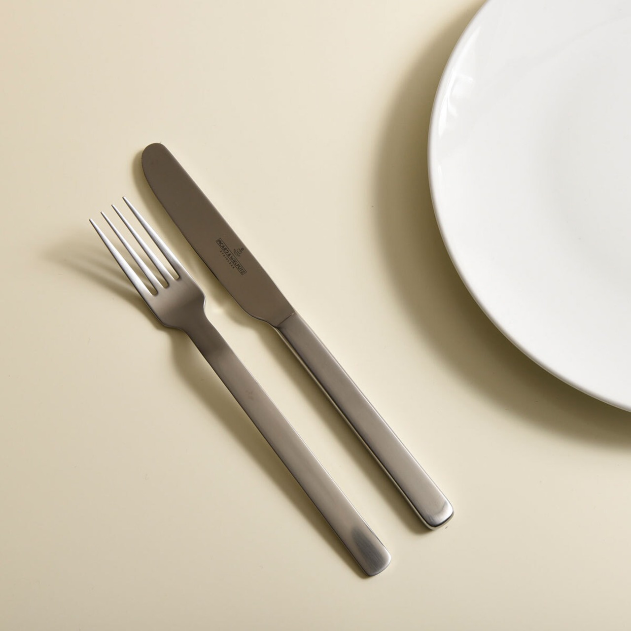 ピカード＆ヴィールプッツ　ラヴィータ　テーブルフォーク　マット仕上げ（つやなし）