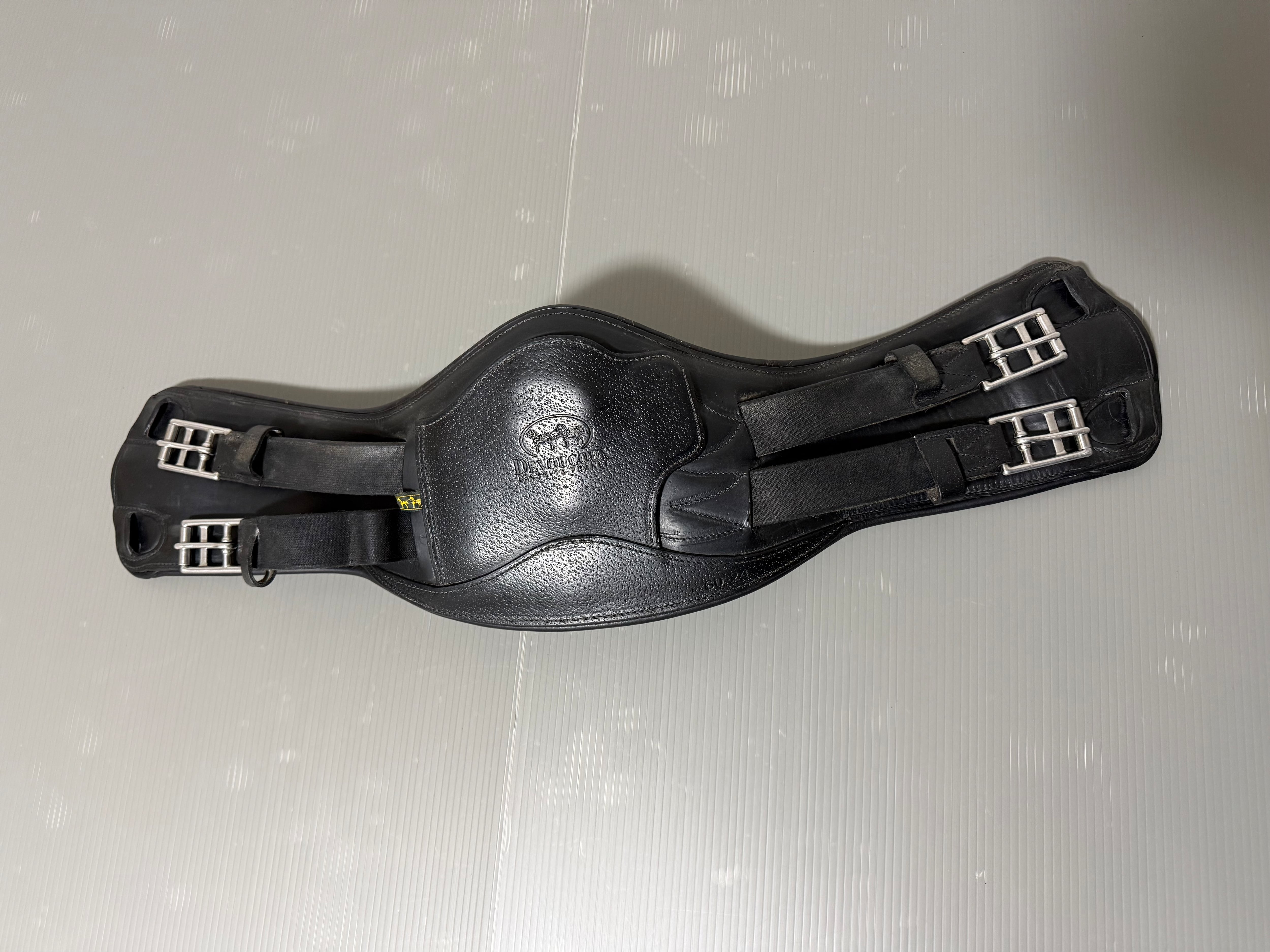 格安 馬具 アウトレット 中古鞍 乗馬用品 カケハムポニークラブ