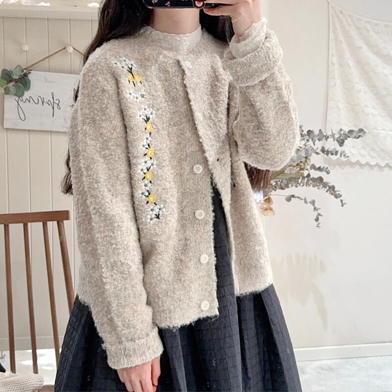 新品未使用 CECILIE BAHNSEN セシリーバンセンカーディガン 新品未使用 CECILIE BAHNSEN セシリーバンセンカーディガン