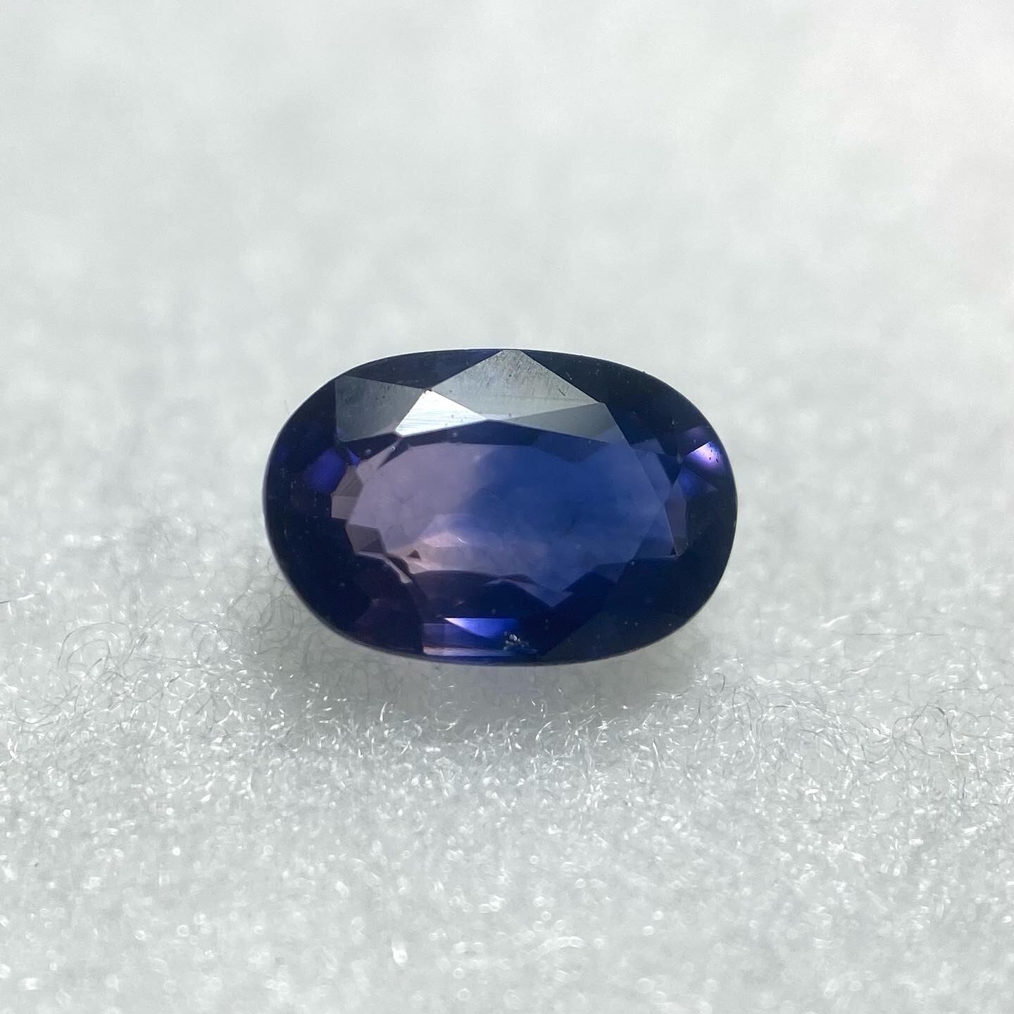 黄昏時 バイカラーサファイア