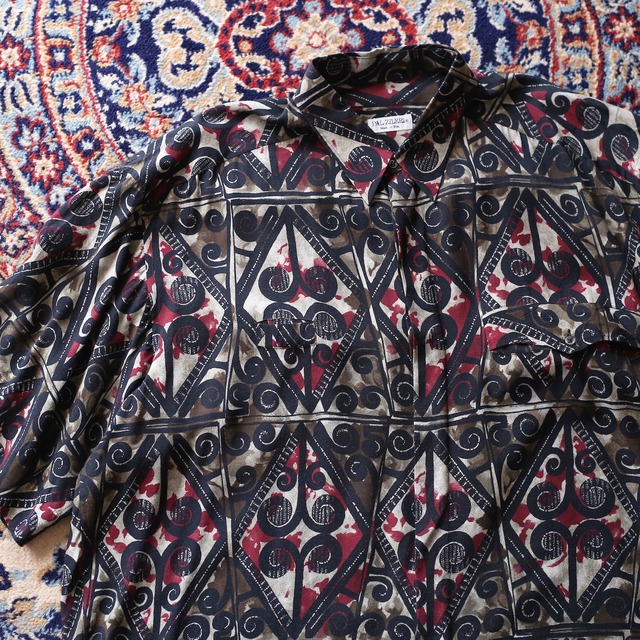 art graphic fly front h/s big shirt