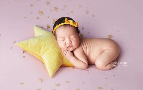 ニューボーンフォト newborn photo 撮影 新生児 赤ちゃん ベビー 写真撮影 新生児フォト 衣装 インスタ映え フォトジェニック 撮影 小物 プロップス 新生児写真 クッション 星 女の子 男の子 ユニセックス