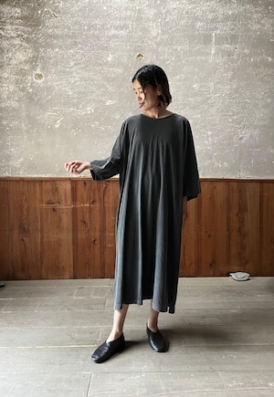 COSMIC WONDER ｜有機栽培綿 Big sleeve t-shirt dress (Dark sumi)