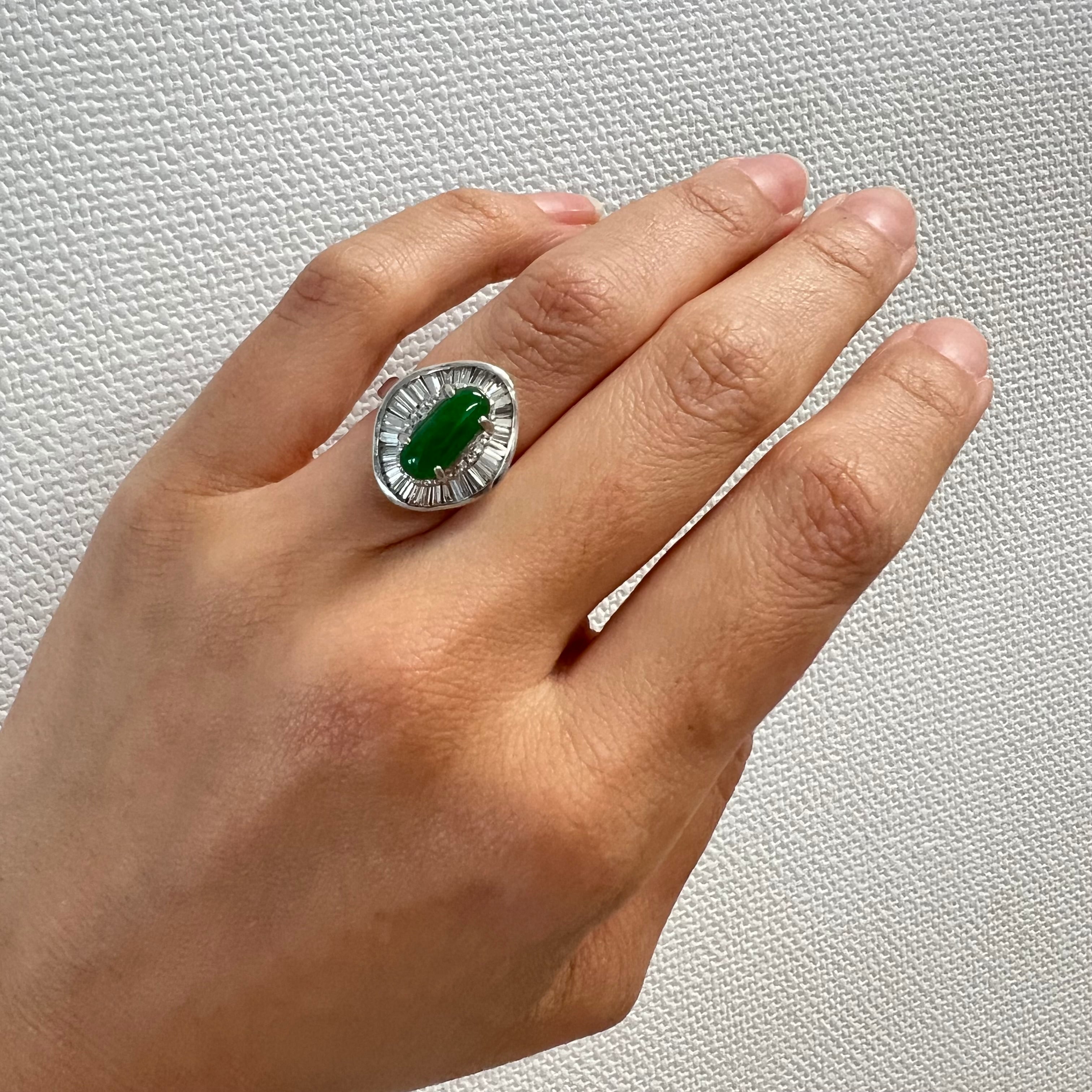 昭和レトロ Pt900 翡翠風グリーンストーン バゲットダイヤモンドリング
