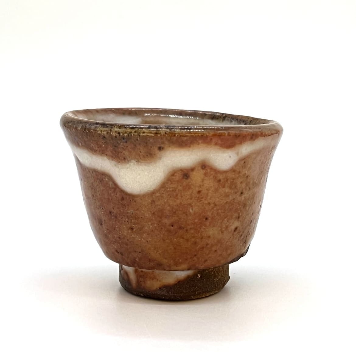 酒器展】今井政之 象嵌赫志野風鞠酒盃 / Masayuki IMAI Guinomi 酒器展】今井政之 象嵌赫志野風鞠酒盃 / Masayuki IMAI Guinomi