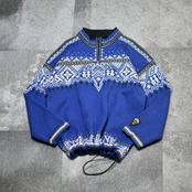 design half zip nordic knit