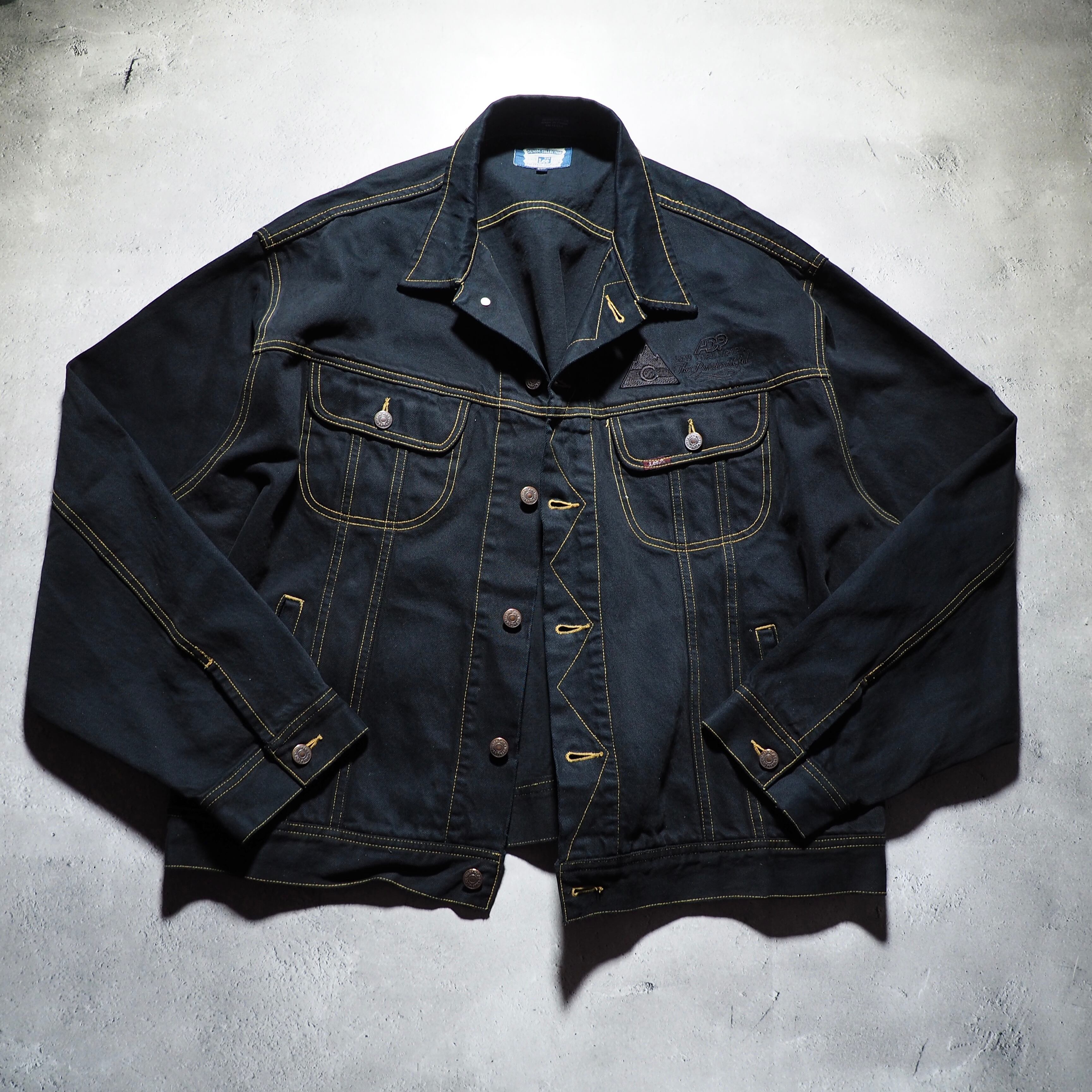 ” Lee ” Black hand dyed King loose silhouette denim jacket