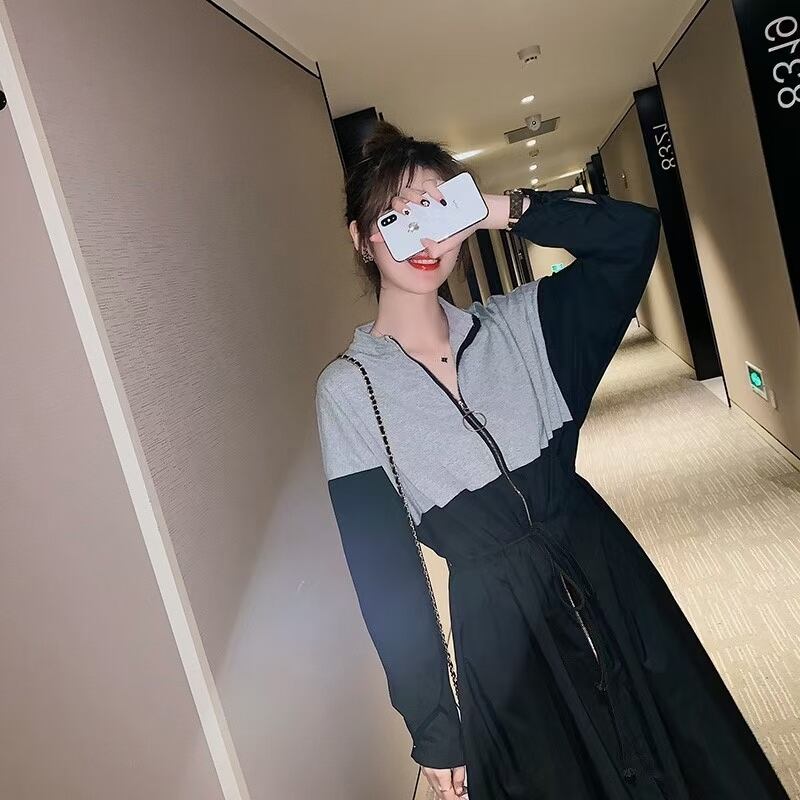 スポーティ　フレアワンピース　AJ22240-113