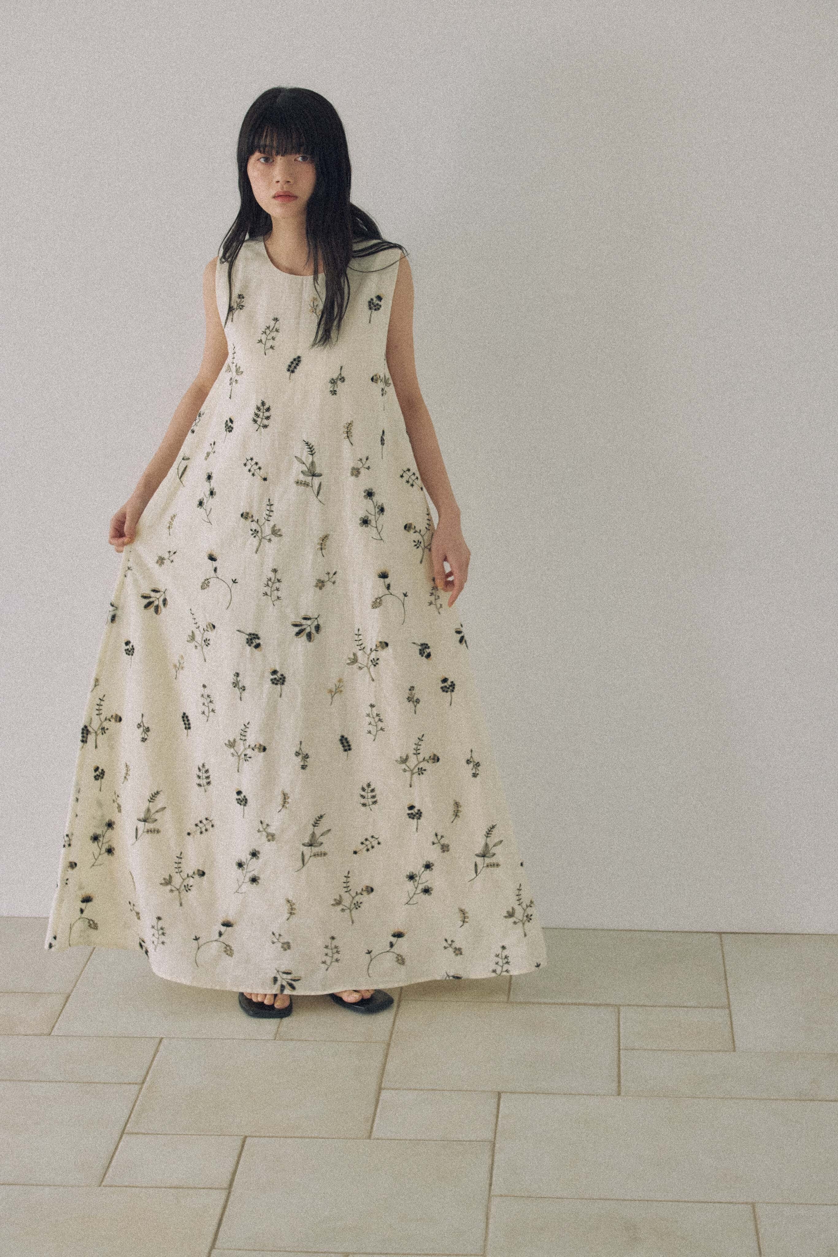 DU260504 Embroidery Cotton One Piece 【T sizeあり】【Re Stock