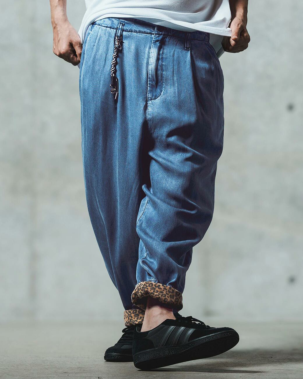 GLIMCLAP】ヒョウ柄ロールアップ バルーンデニムパンツ (18-055