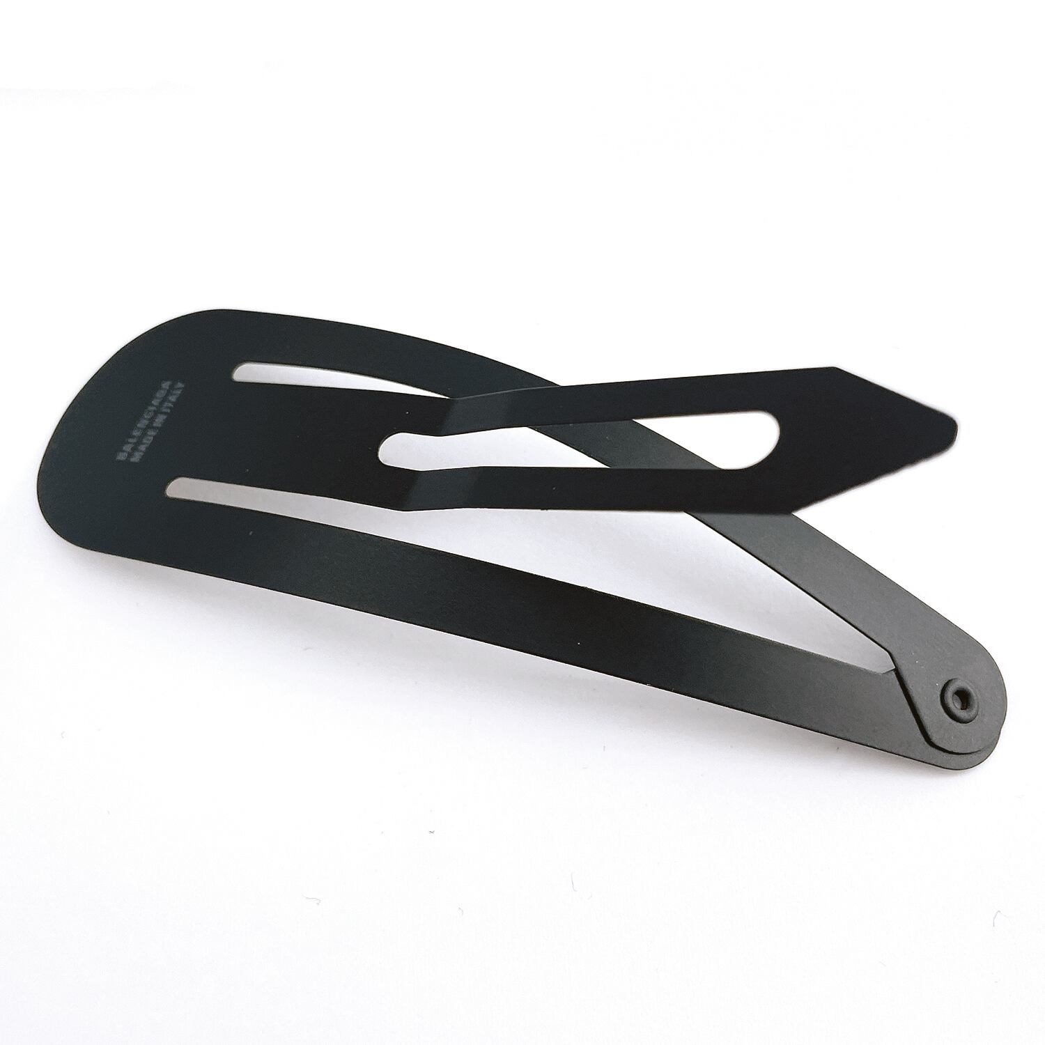 バレンシアガ BALENCIAGA 699021 TZ01G 5610 BBロゴ ヘアクリップ 2個