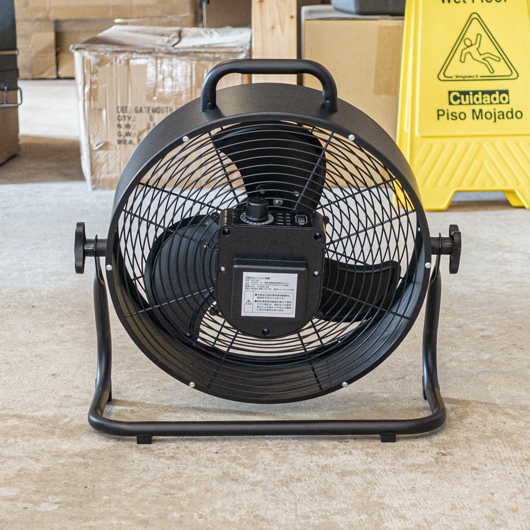 新品未使用! WHATNOT 充電式扇風機 新品未使用! WHATNOT 充電式扇風機