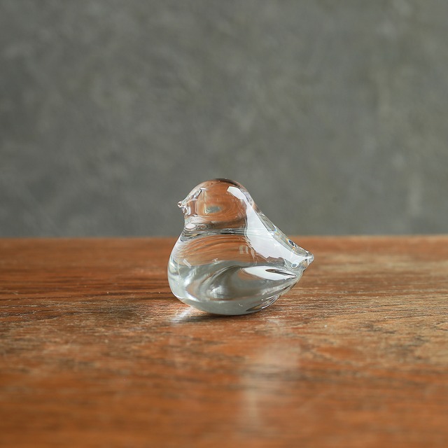 スウェーデンからやってきた、ガラスの小鳥