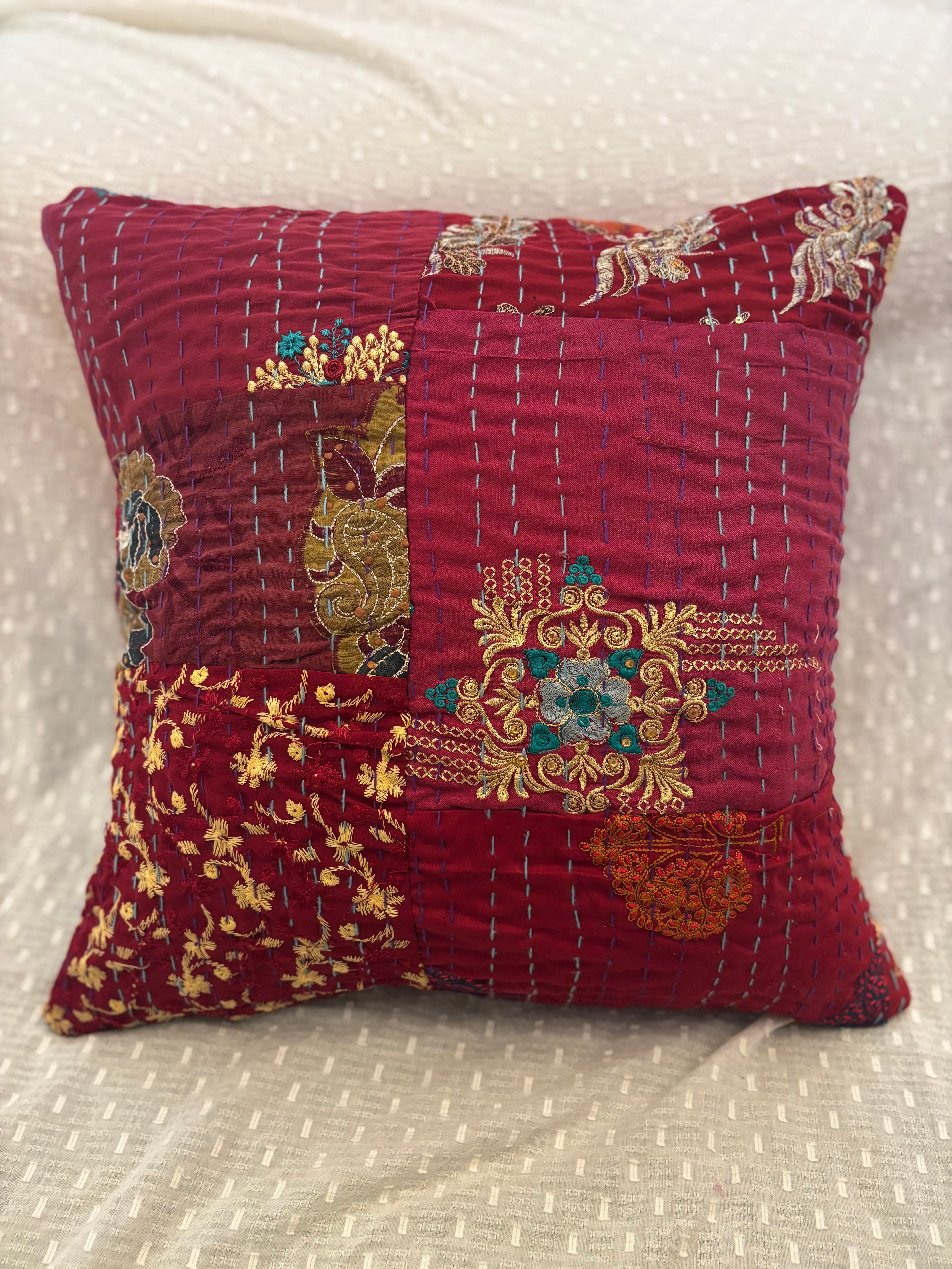 M】アイボリーA カンバディアキルト(シングルサイズ) インド刺繍パッチ