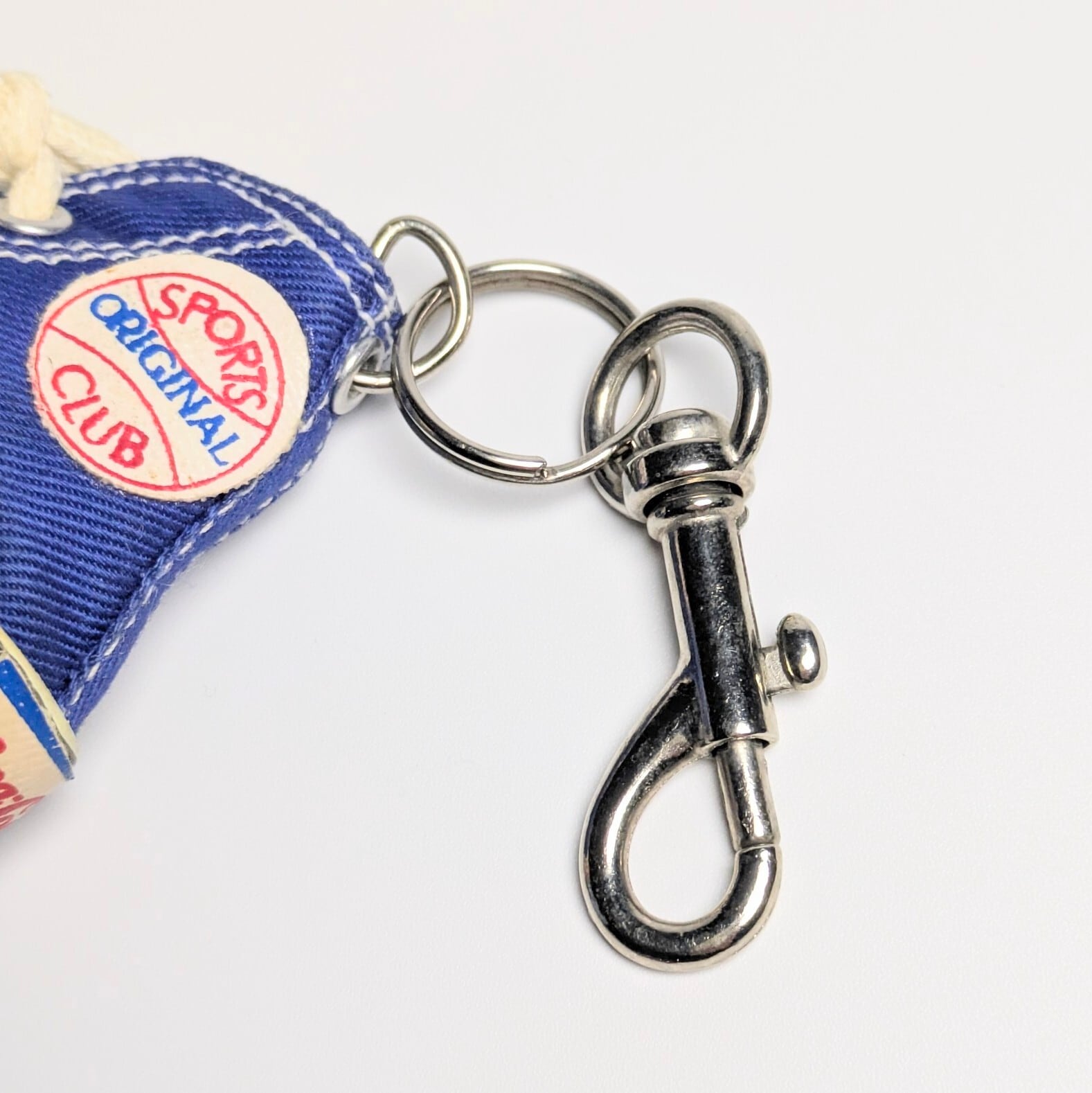 ☆VINTAGE 80'☆【 Coca-Cola / Coke( コカコーラ )】 ブルーキャンバスシューズ / スニーカーキーホルダー / ALL STAR type〚アメリカン雑貨 アメトイ〛