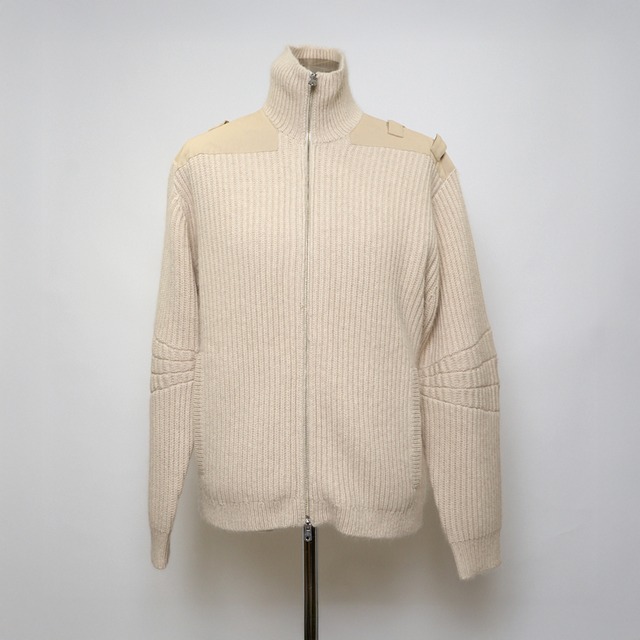 FAKE AS FLOWERS / Zip-Up Command Sweater