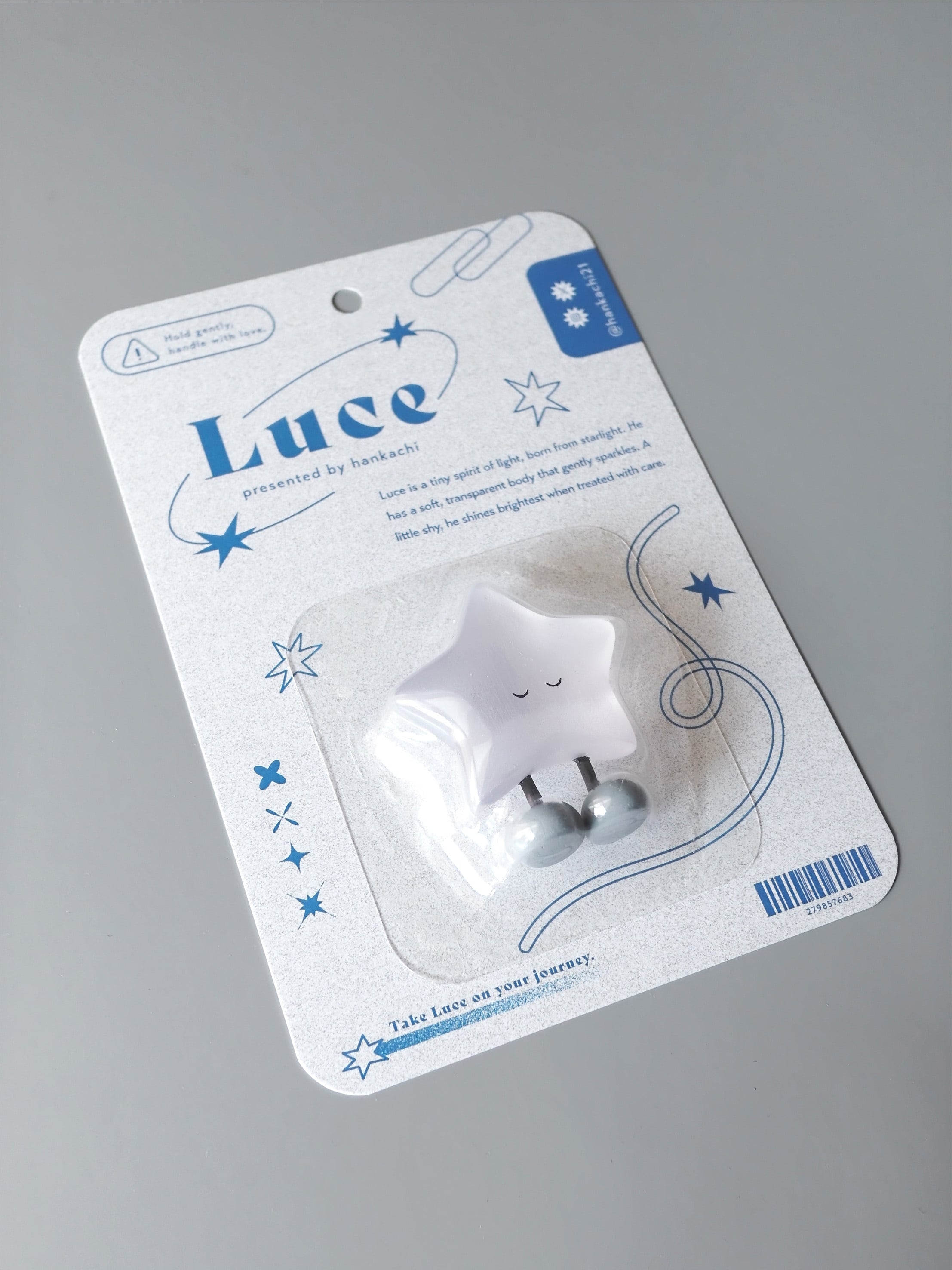 Luceフィギュア(ノーマルサイズ) グレー | hankachiのshopページ