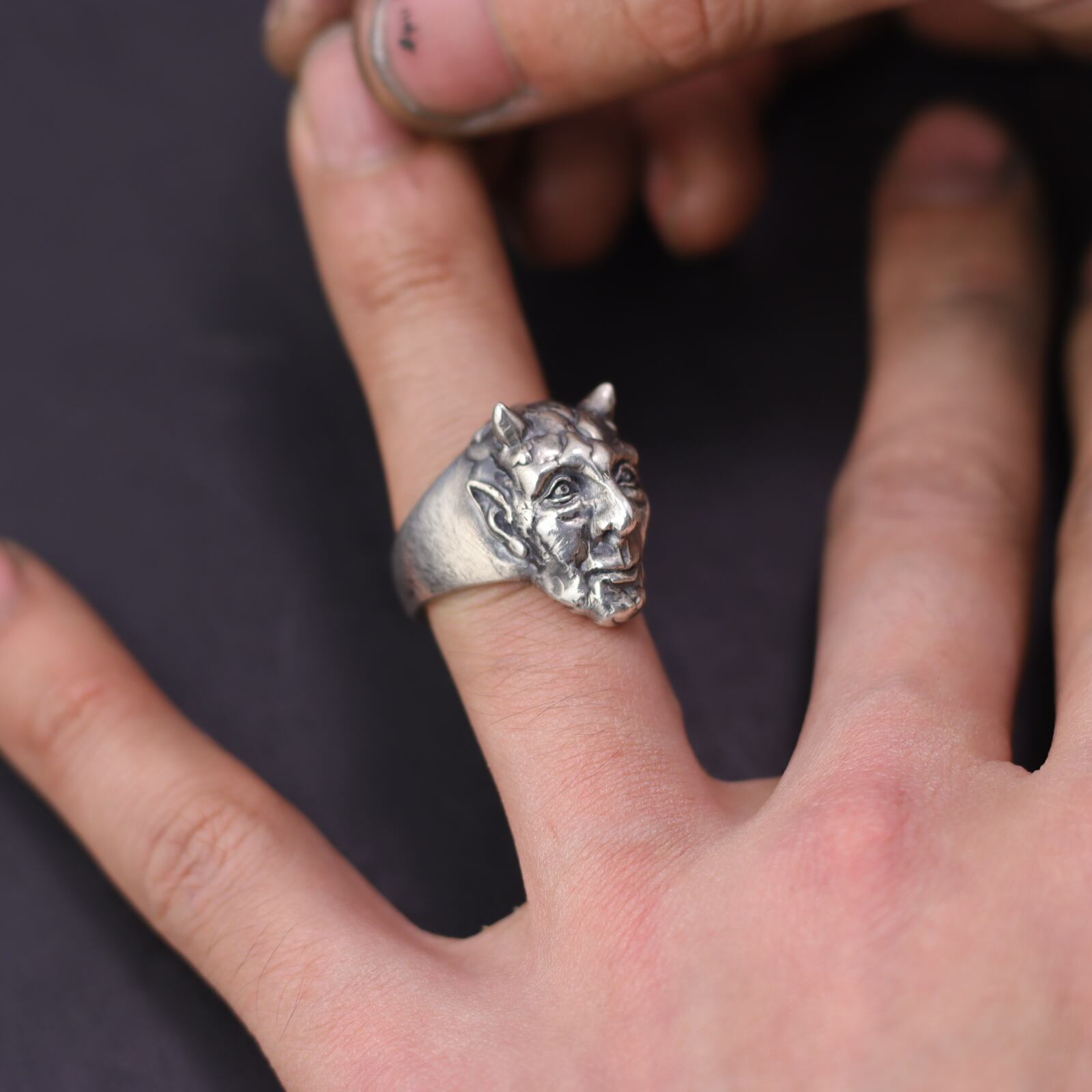 デビルリング ／MR-11 | Katsuya Morita made