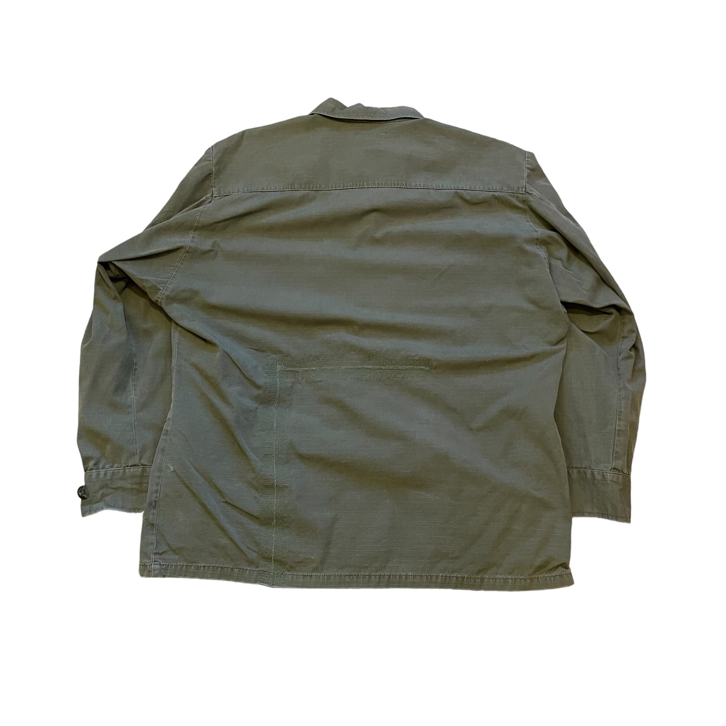 問題なく綺麗な状態です70s U.S. Army Jungle Fatigue Jacket M-S