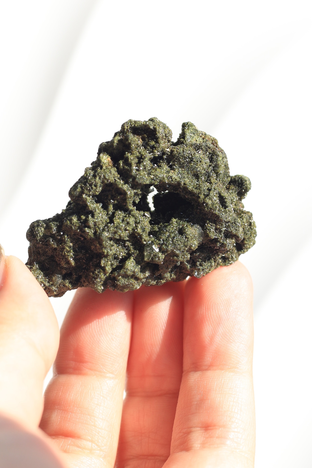 エピドート「山のカケラ」Epidote|天然石 原石 鉱物 パワーストーン | EP-I-001