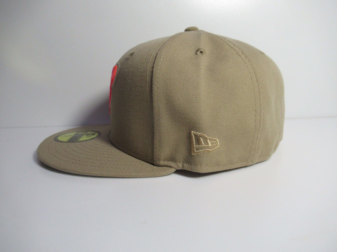 Exclusive NEW ERA 59fifty Chicago Cubs　シカゴ・カブス　Camel