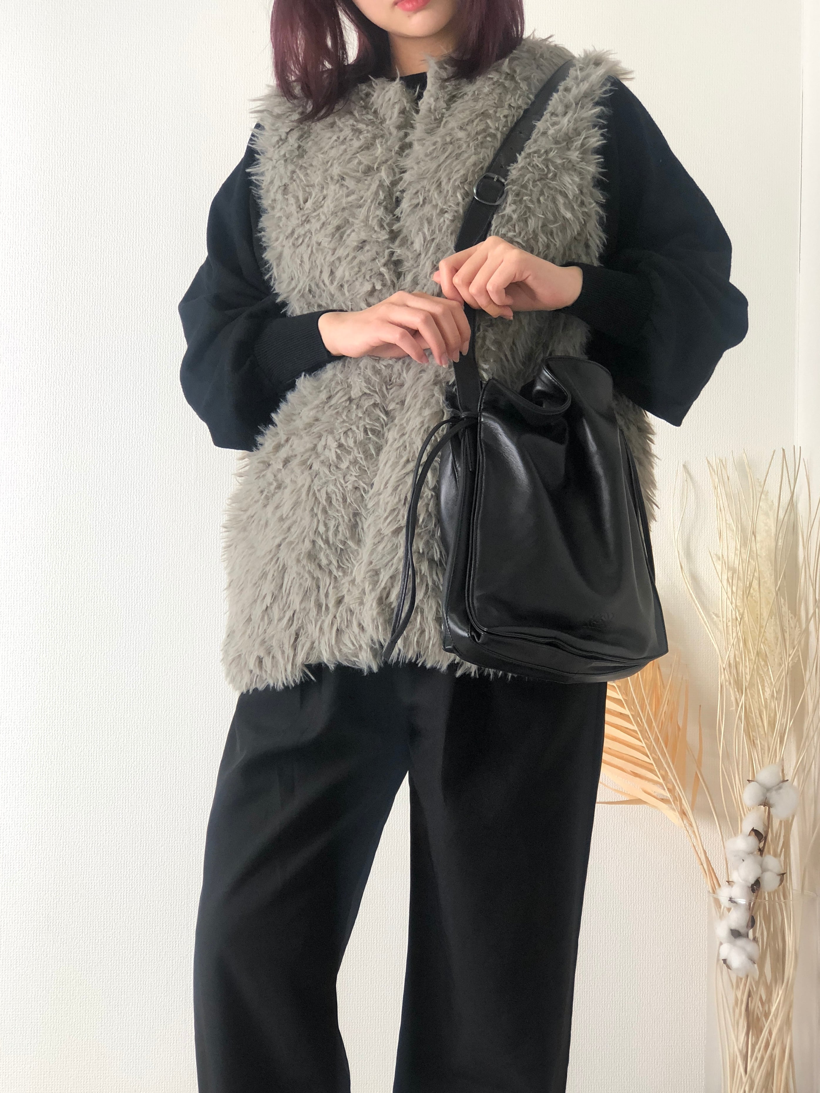 LOEWE ロエベ アナグラム レザー 巾着 ショルダーバッグ ブラック