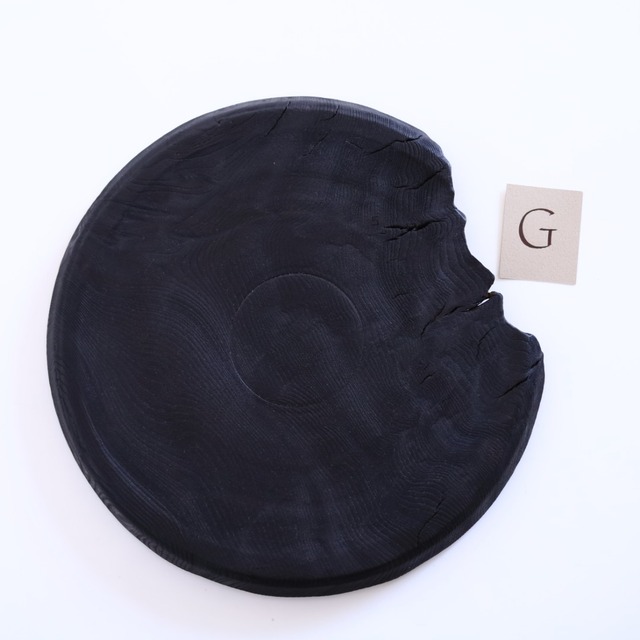 AS 漆山ひろみ　朽ちたTRAY　黒　Φ29-30cm