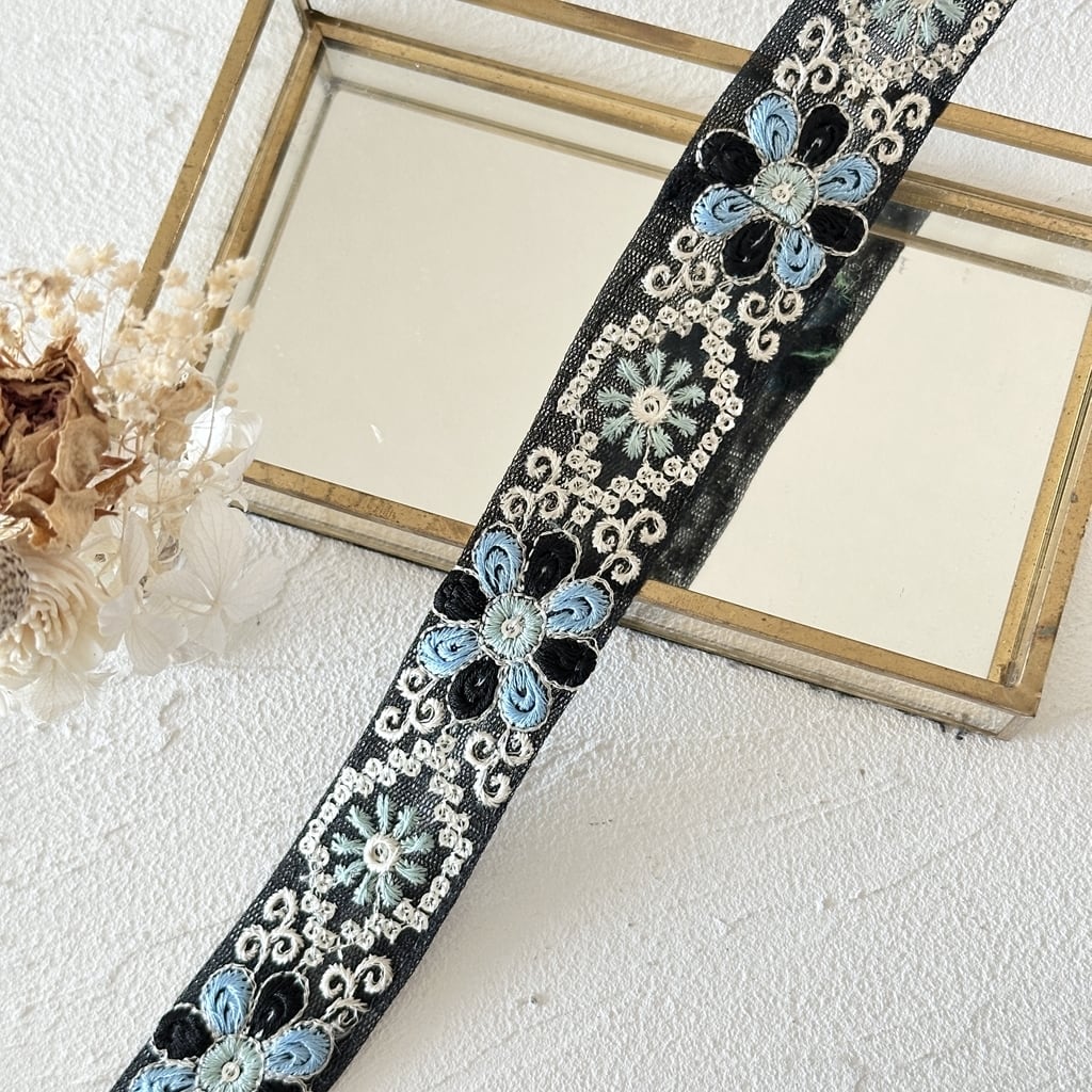 インド刺繍リボン　まるまる3ロールセット！　限定価格　黒×青×白 ピュアリー [ブルーブラック]インド刺繍リボン 3633 | インド刺繍
