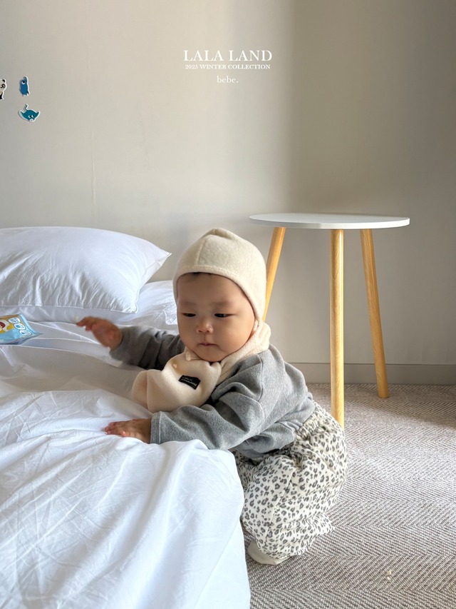 【予約】Peach Ribbed Sweatshirt