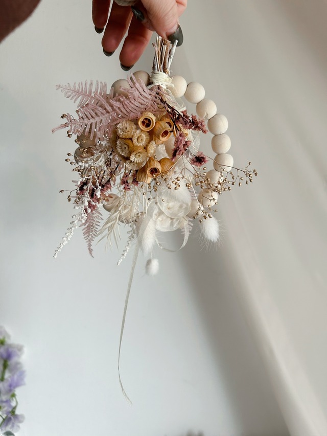 Wood beads wreathe （Pink）