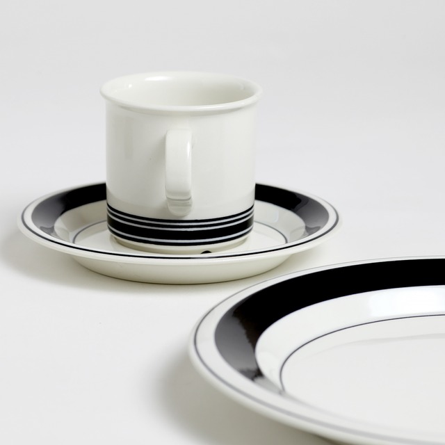 ARABIA アラビア Faenza ファエンツァ 黒 デミタスコーヒーカップ＆ソーサー、プレート3点セット 北欧ヴィンテージ