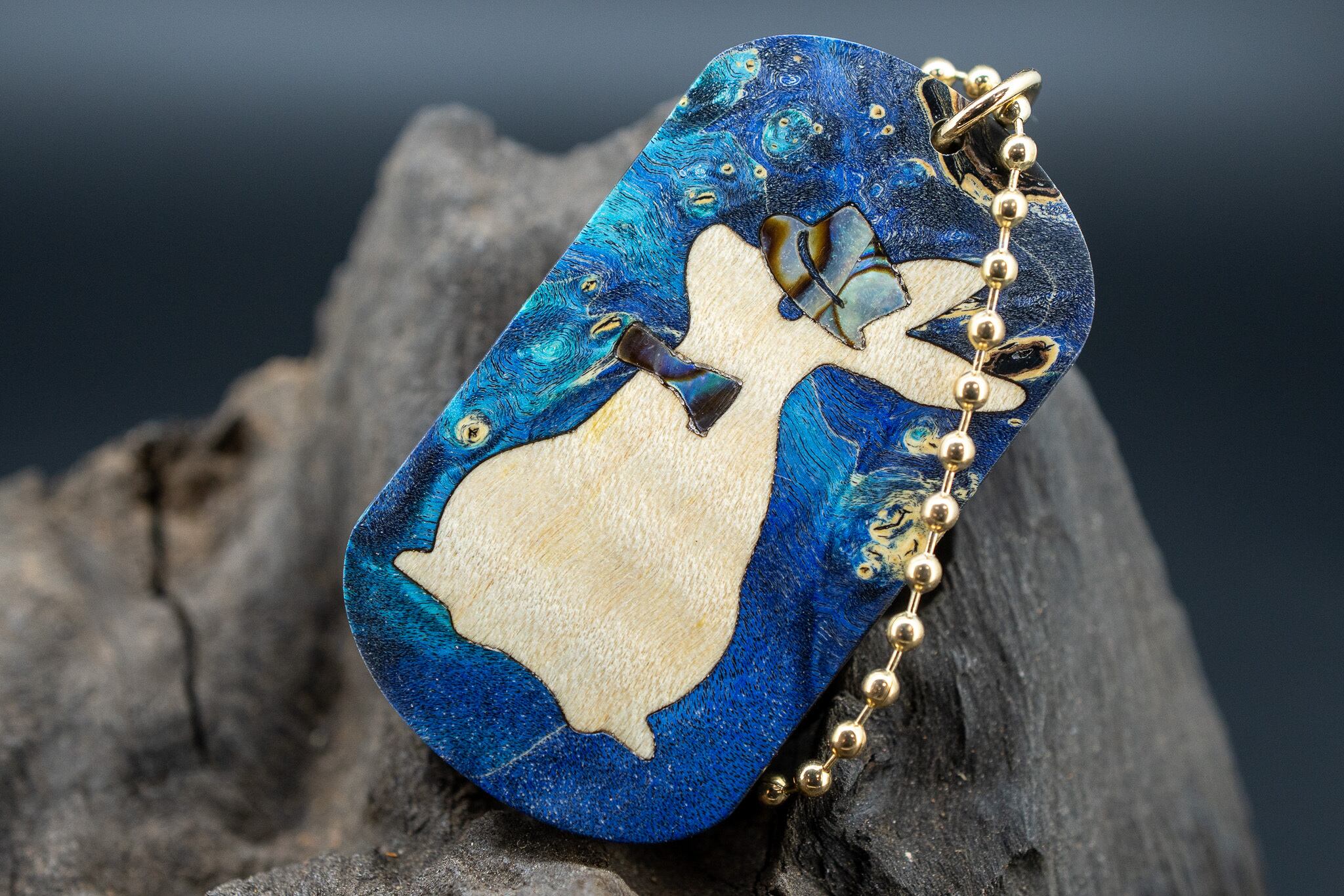 【カナダの象徴】ハードメープル 瘤杢 スタビライズウッド ドッグタグ 木象嵌 三月ウサギ