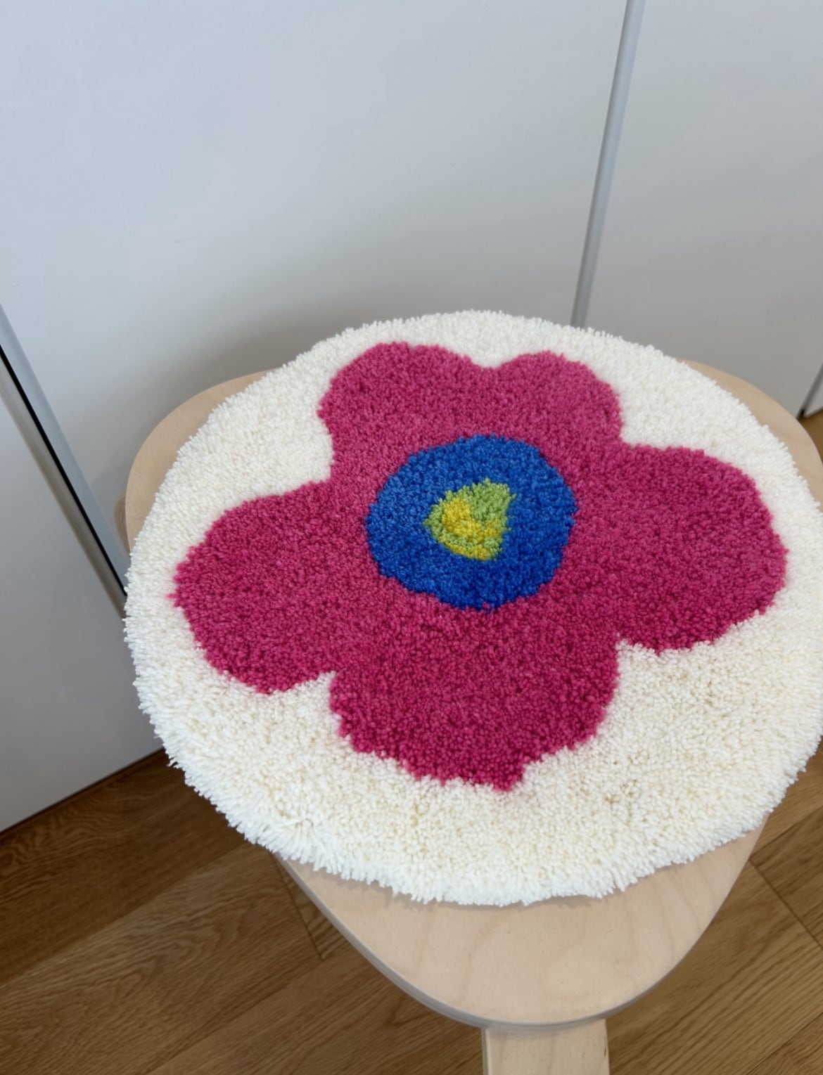 タフティング チェアマット チェアラグ インテリア お花 プレゼント