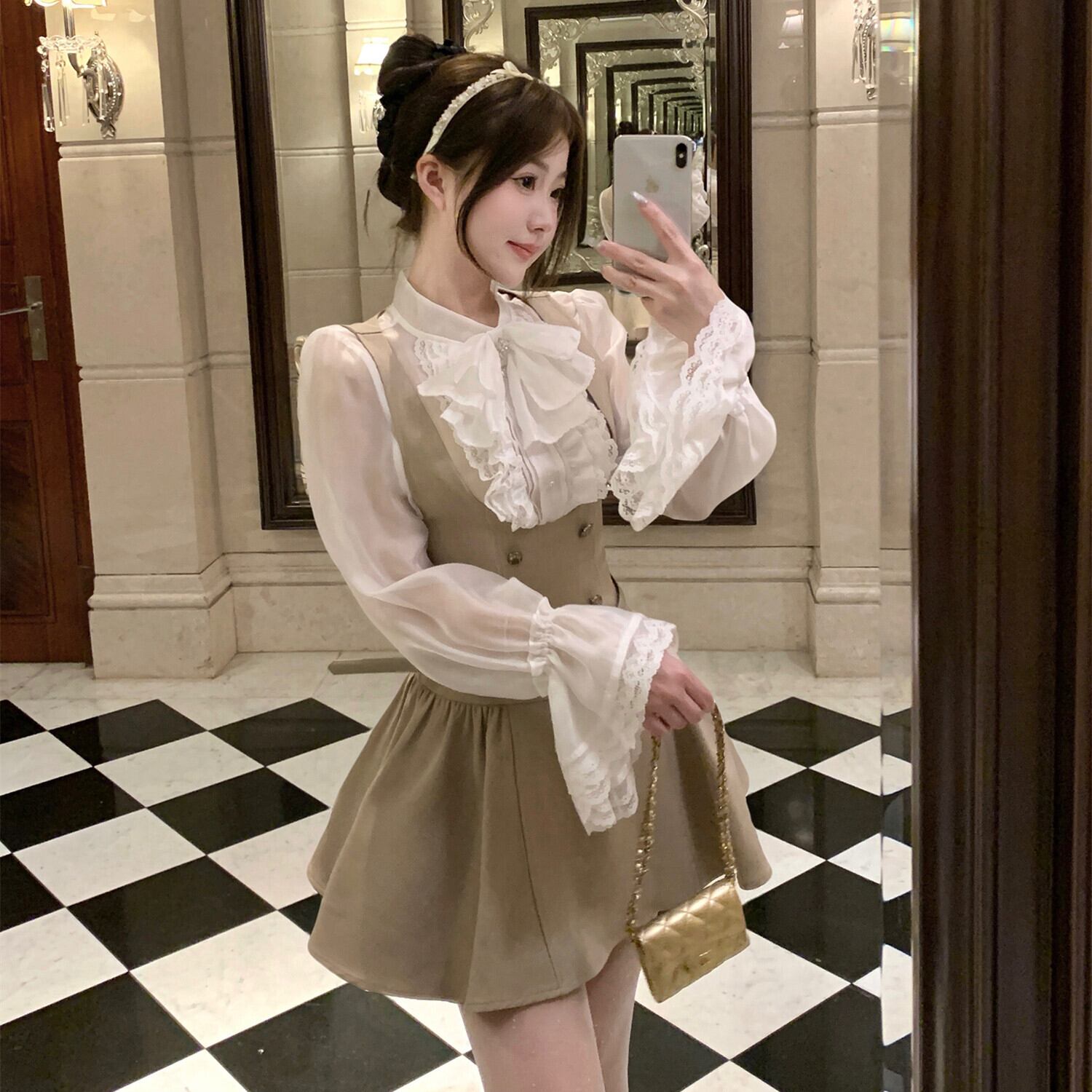 フリル付きスカートとブラウスのセットです❢ jercress-2.jpg