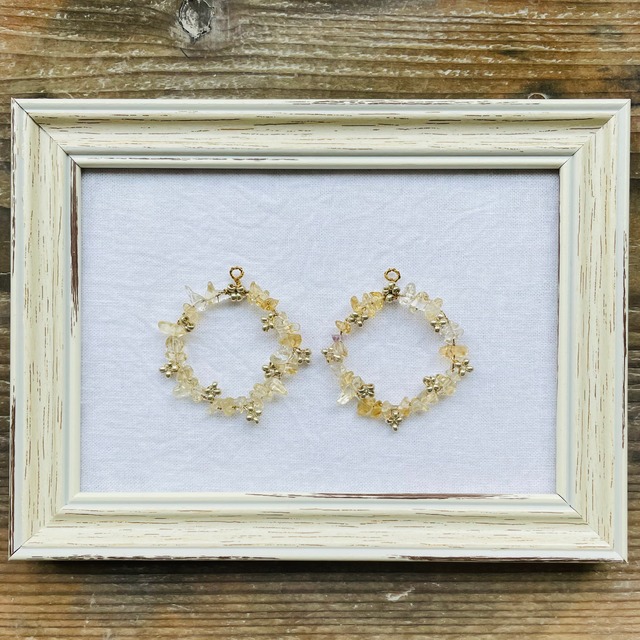 黄水晶の花かんむり