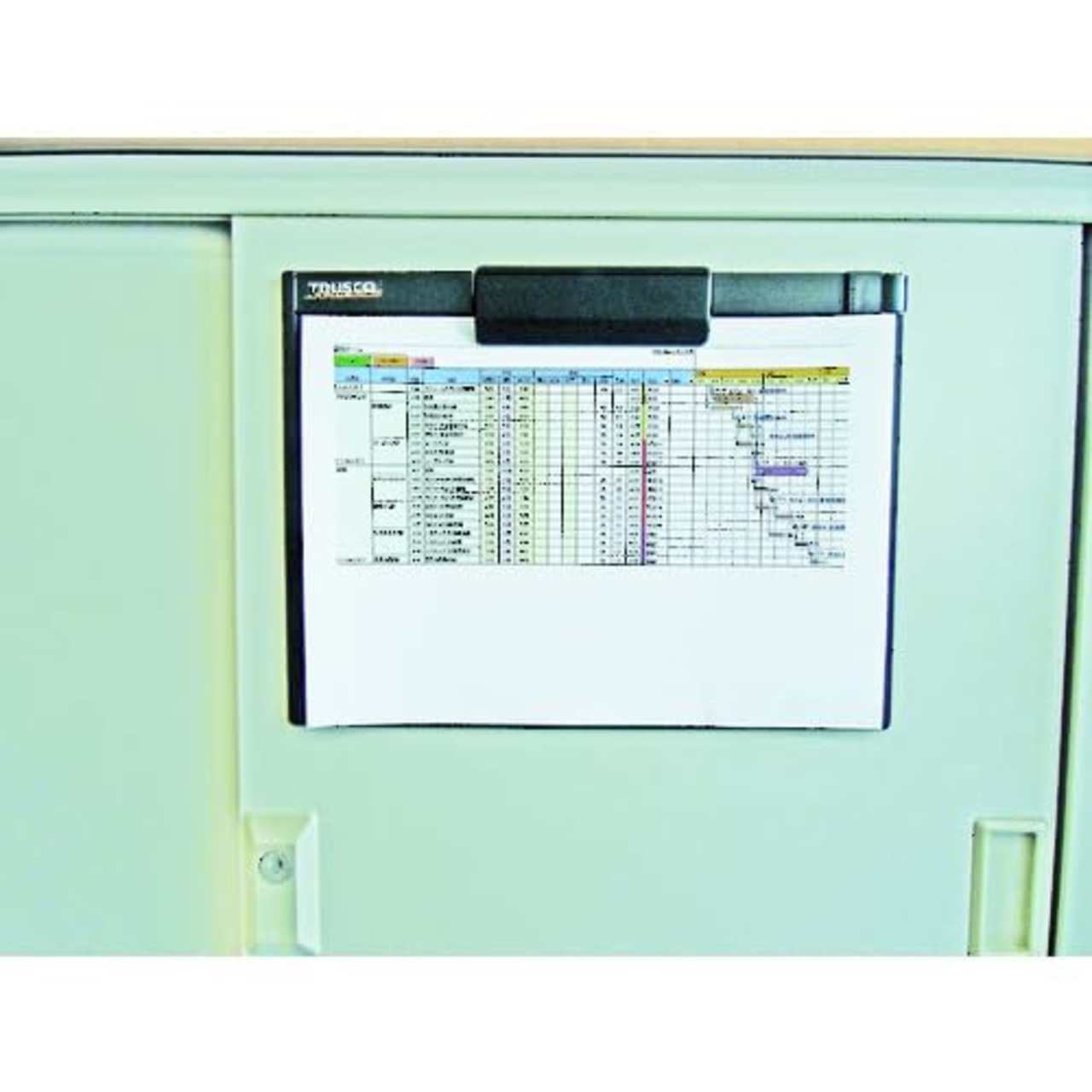 TRUSCO(トラスコ) ペンホルダー付クリップボード(マグネット付) A4横 黒 TCBMA4SBK