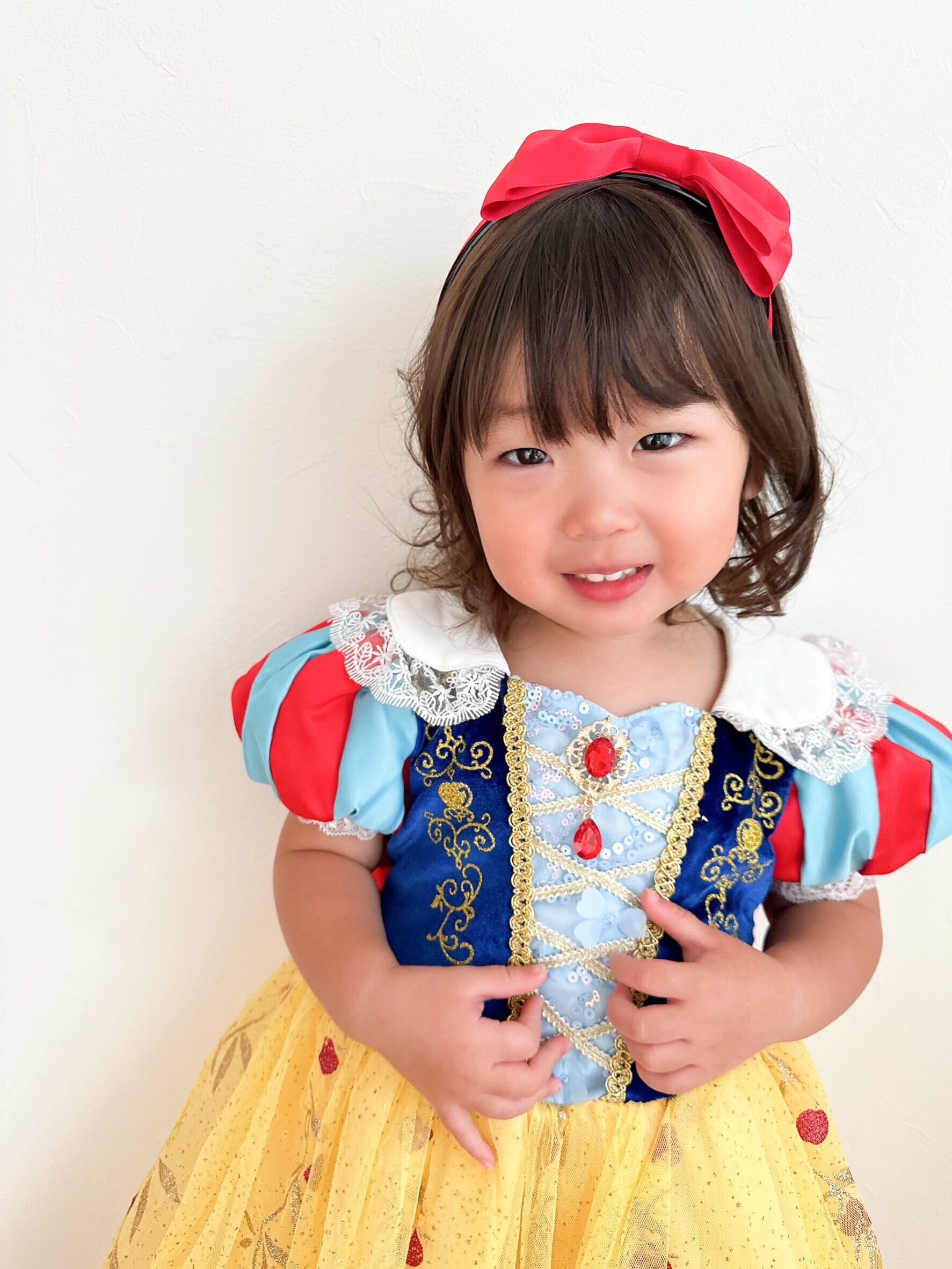 130【即納】白雪姫風豪華版プリンセスドレス マント付き | こども服