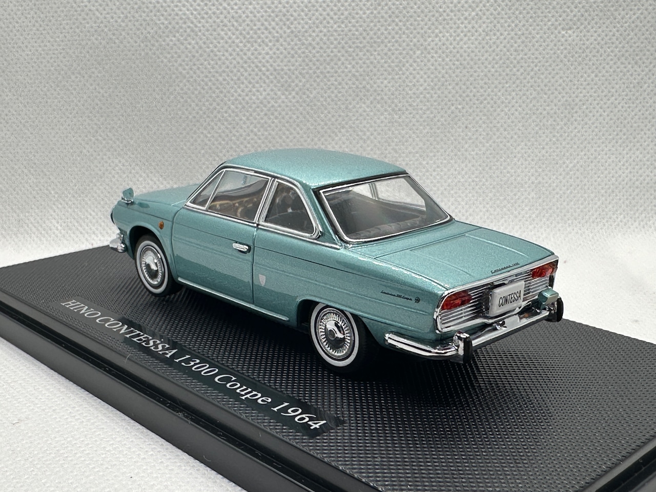 【エブロ】 1/43 日野 コンテッサ 1300 クーペ  1964 (青) 買取品