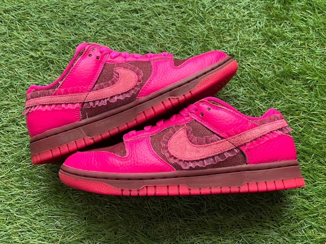 NIKE W DUNK LOW VALENTINES DAY DQ9324-600 23.5cm 70474