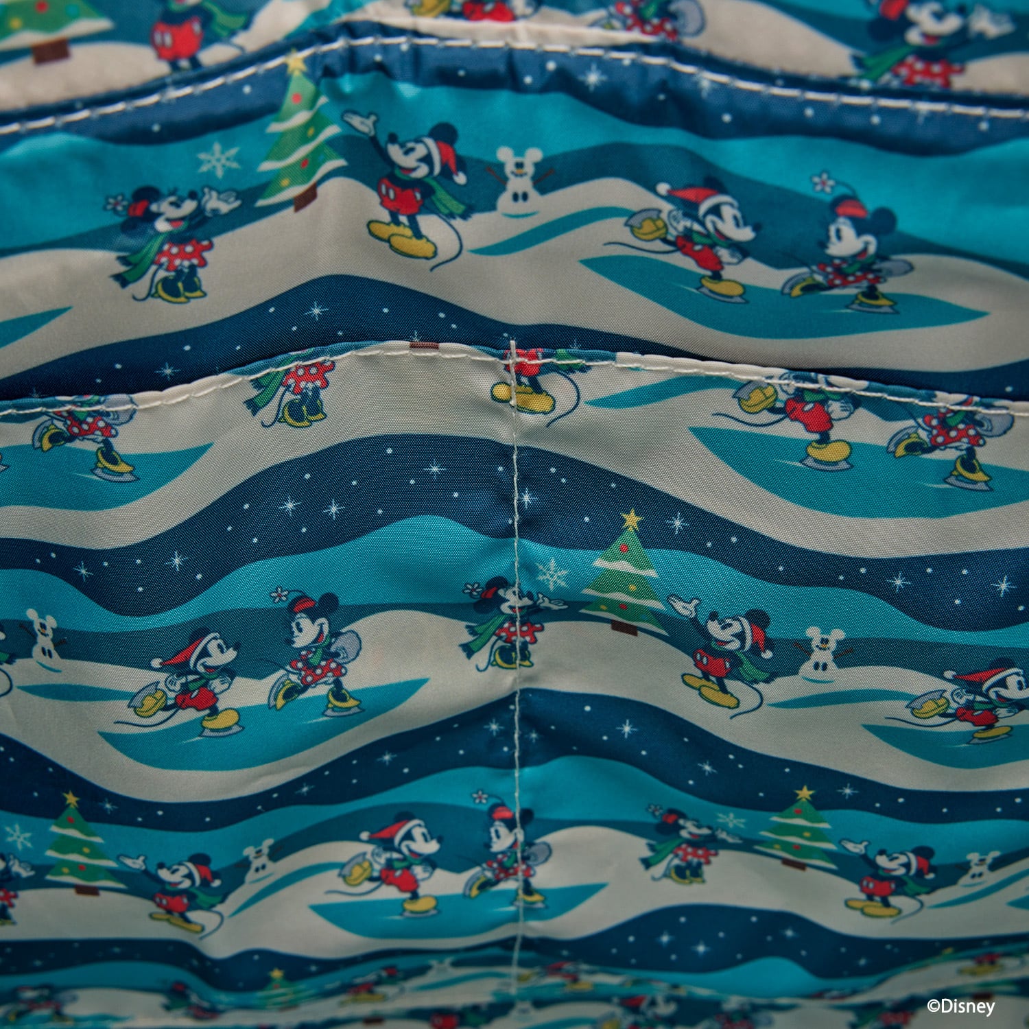 LF DISNEY MICKEY AND MINNIE HOLIDAY CONVERTIBLE TOTE BAG_WDTB3366