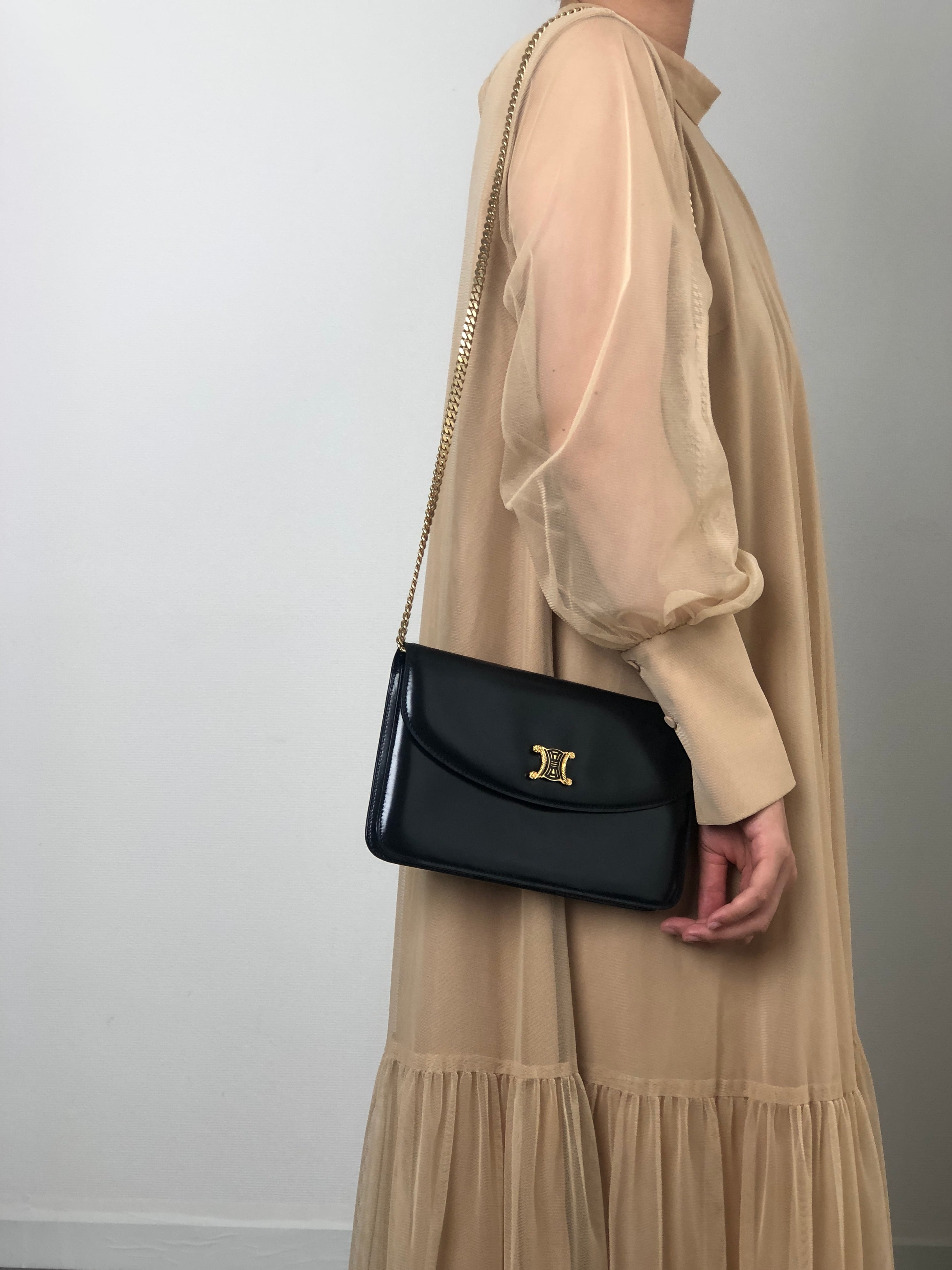CELINE セリーヌ ショルダーバッグ ブラック トリオンフ レザー