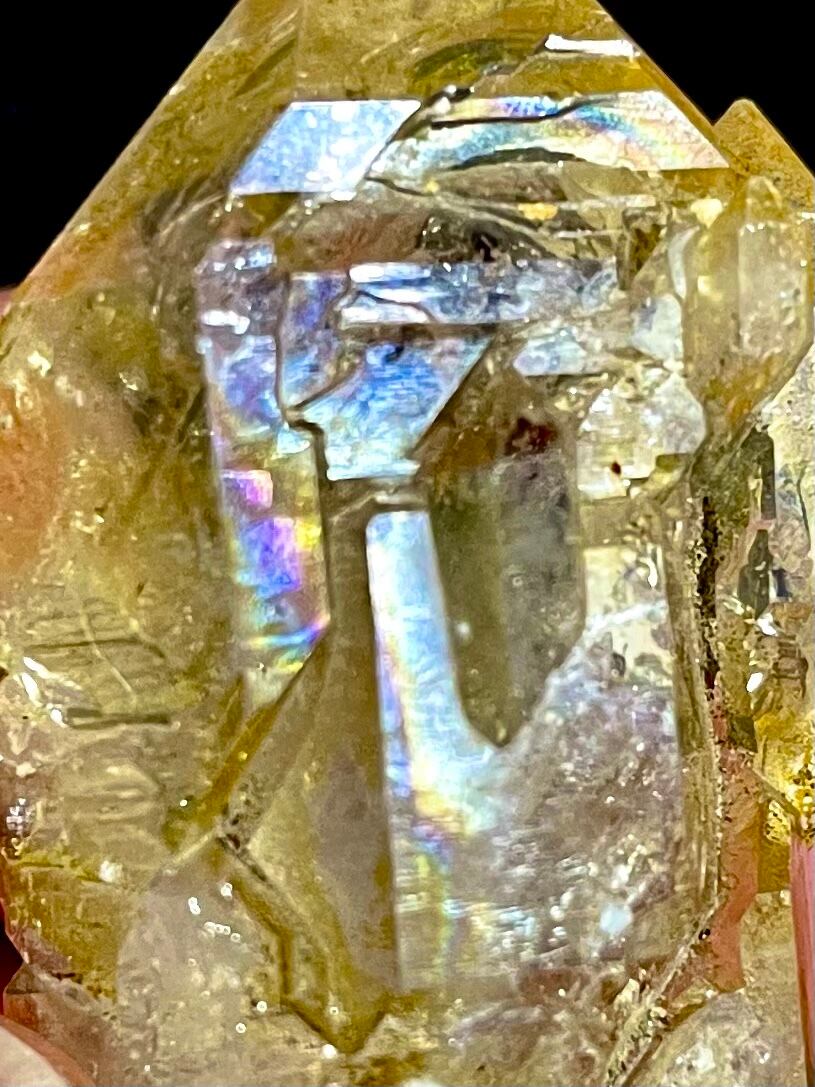 ヒマラヤ水晶　パキスタン　　超クリアー　セルフヒールド　ＤＴ　虹あり ヒマラヤ水晶パキスタン超クリアーセルフヒールドDT虹あり