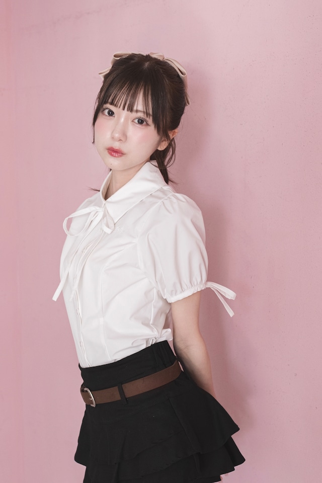 puff sleeve ribbon blouse(white）