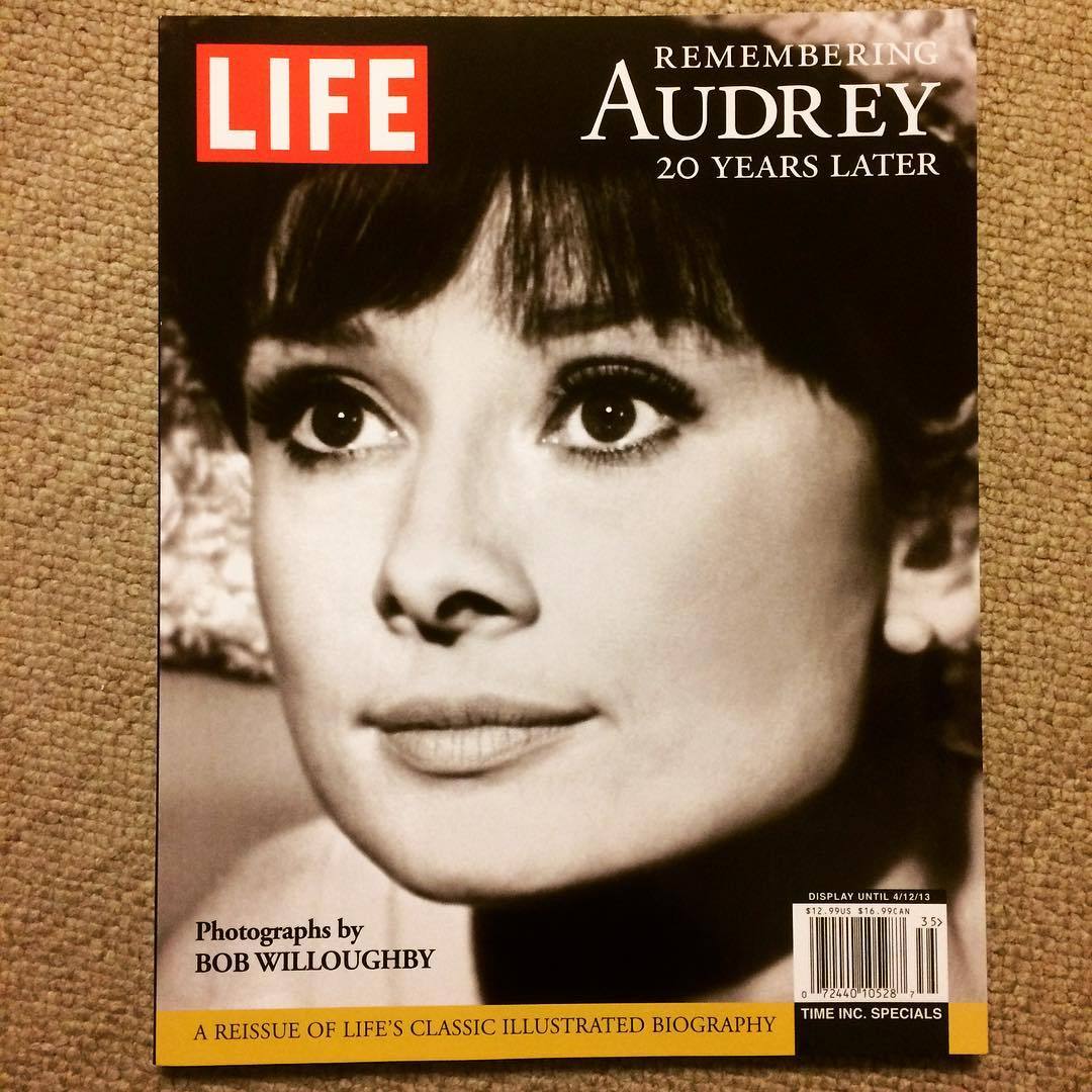 オードリー・ヘプバーン 写真集「Life: Remembering Audrey」 - 画像1